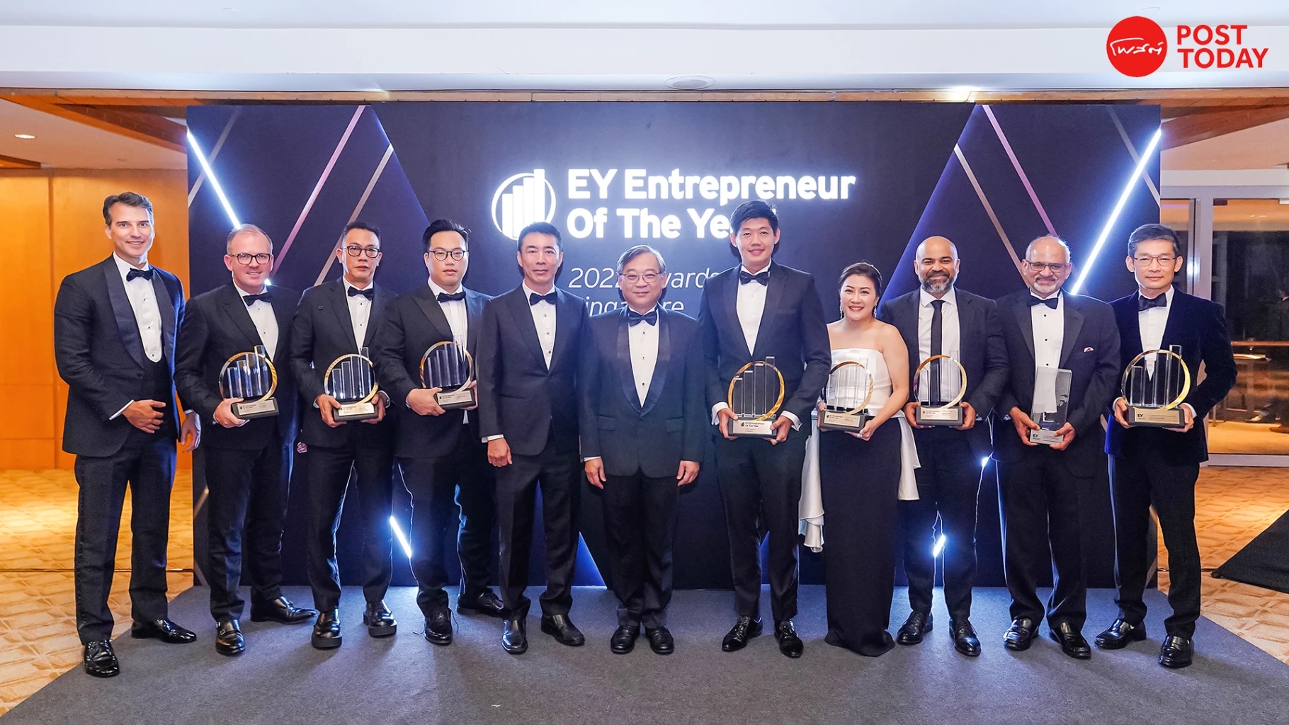 คีรี กาญจนพาสน์ คว้ารางวัล Asean Entrepreneurial Excellence Award  2022